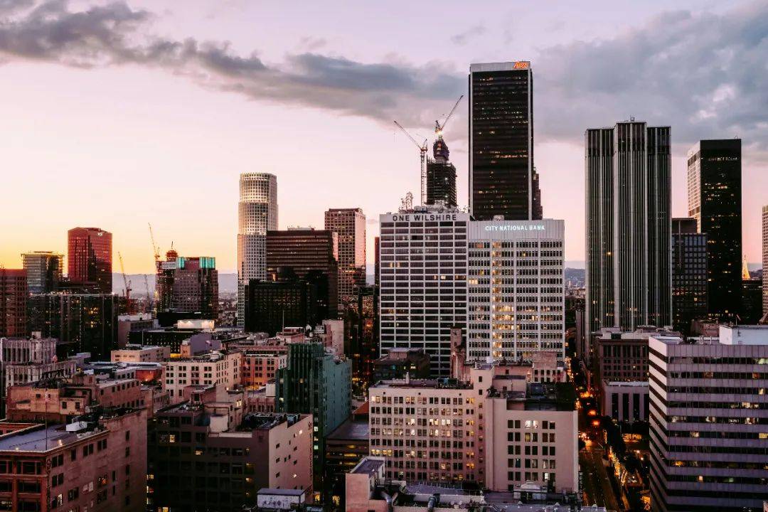 韩国人，大量涌入中国股市