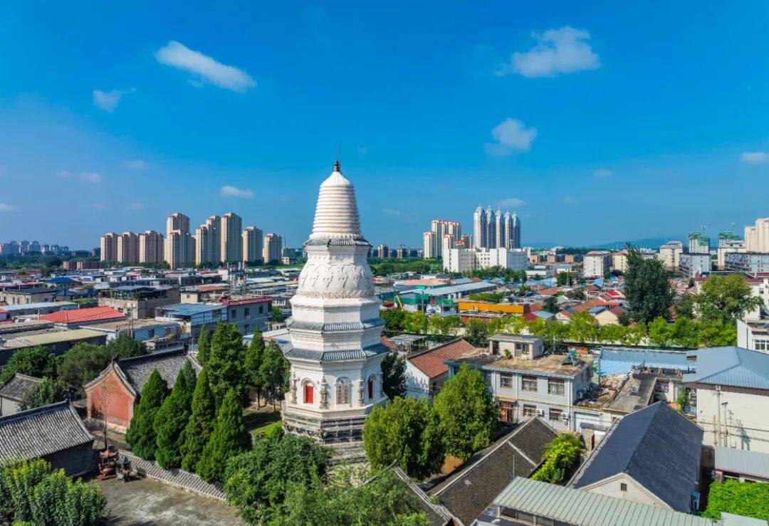 卷了一周的北京白领,周末扎进天津县城