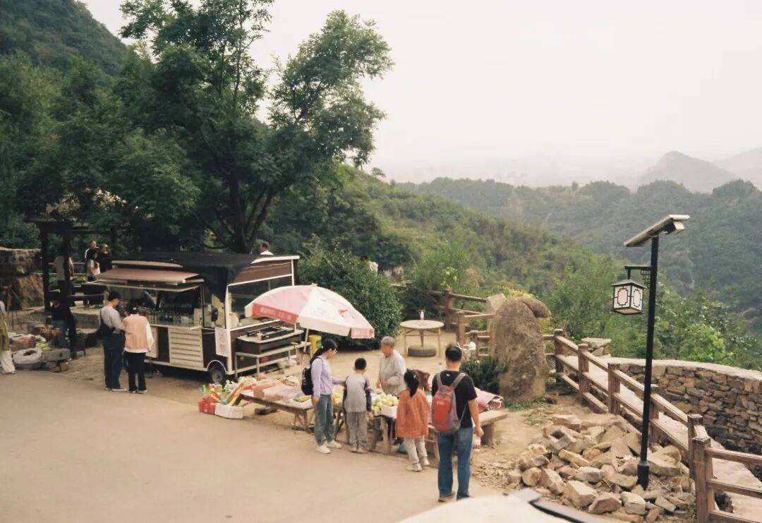 卷了一周的北京白领,周末扎进天津县城