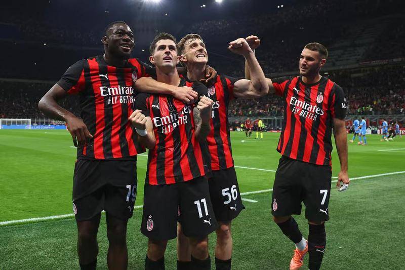 早知道｜AC米兰力克那不勒斯登顶积分榜