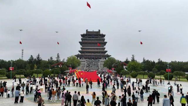 国庆期间,山西各地迎来客流高峰