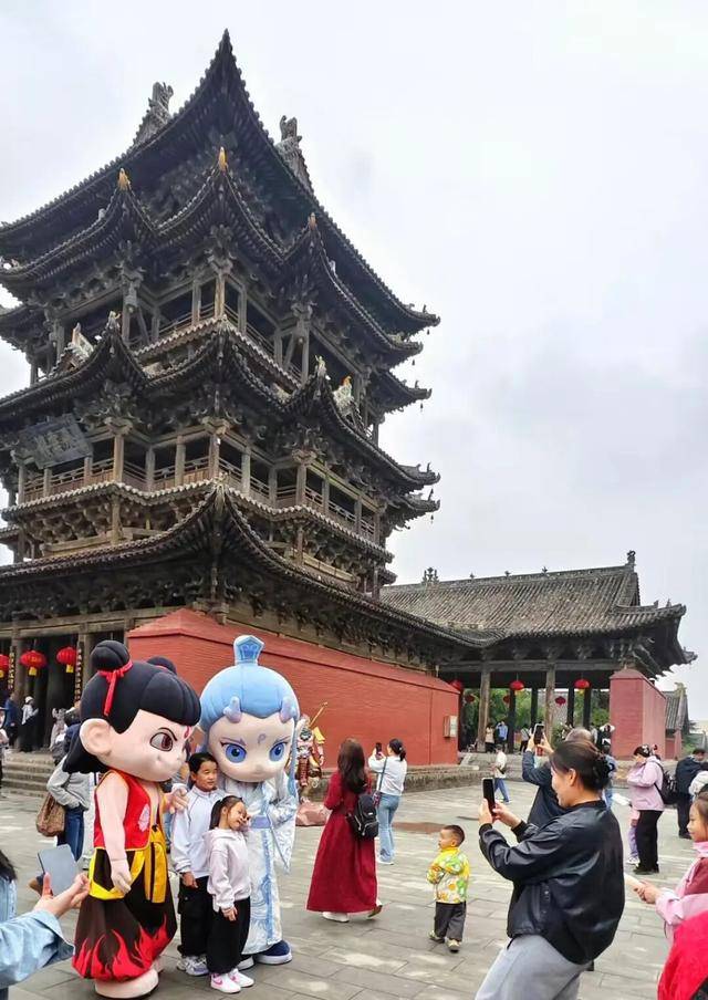 国庆期间,山西各地迎来客流高峰