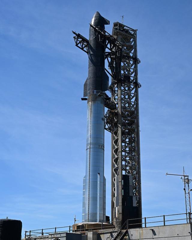 今年发射“3败2胜”，二代“星舰”谢幕，三代能否担当重任？